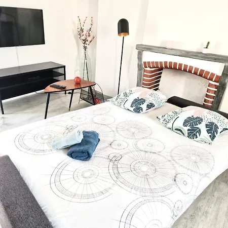 Centre-ville - Fibre - Netflix - T2 Le Rieffel Nozay